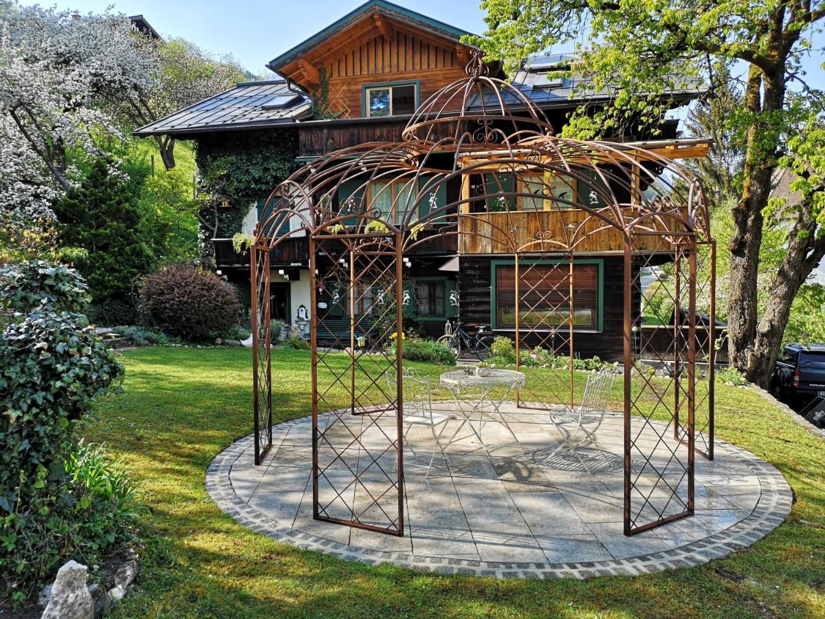 Haus Weidmannsheil - Wohnen Im Romantischen Forsthaus Werfen Eksteriør billede