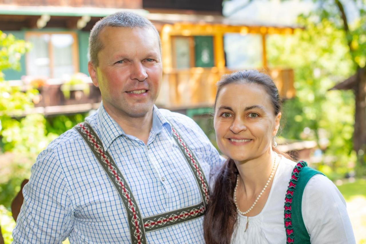 Haus Weidmannsheil - Wohnen Im Romantischen Forsthaus Werfen Eksteriør billede