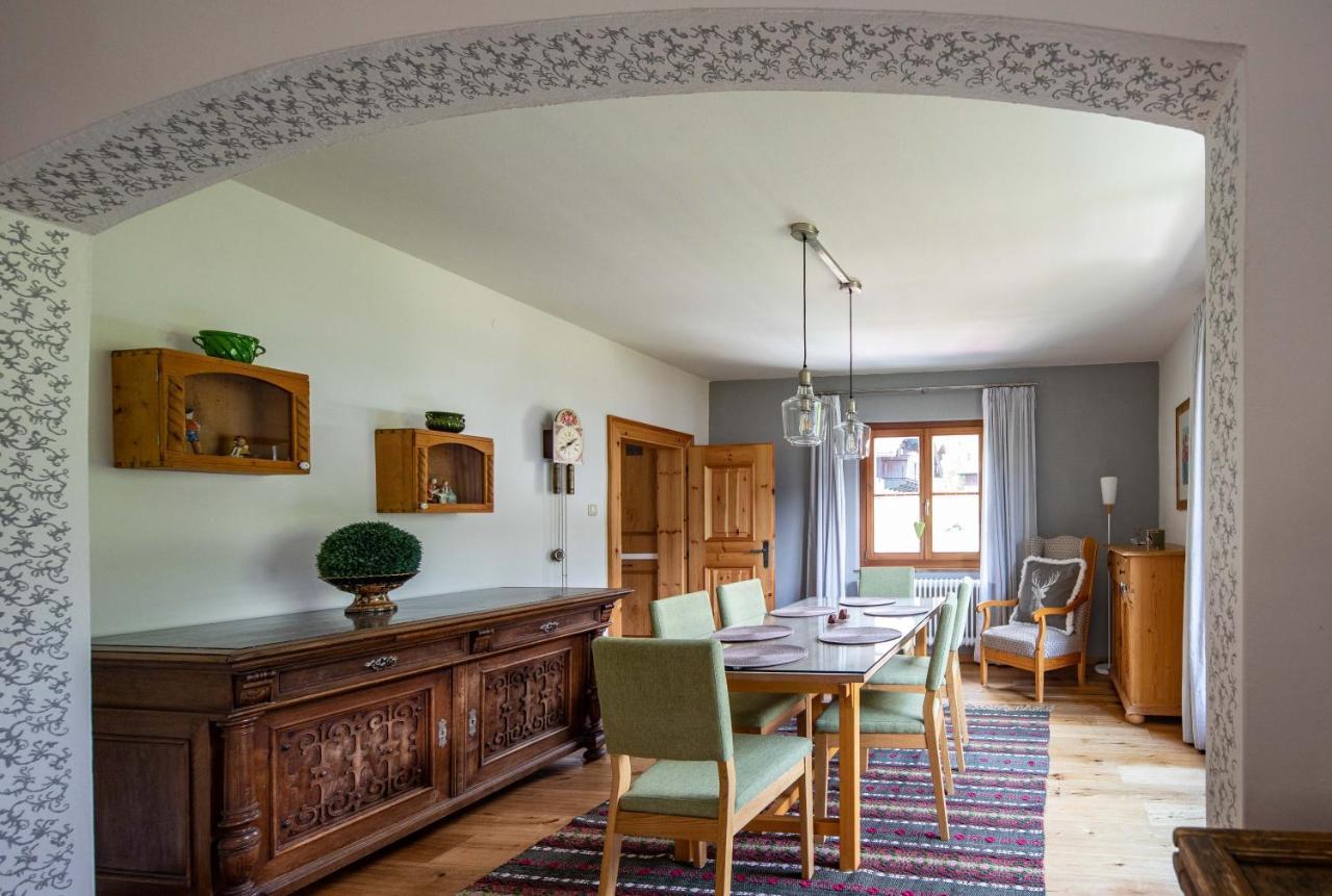 Haus Weidmannsheil - Wohnen Im Romantischen Forsthaus Werfen Eksteriør billede